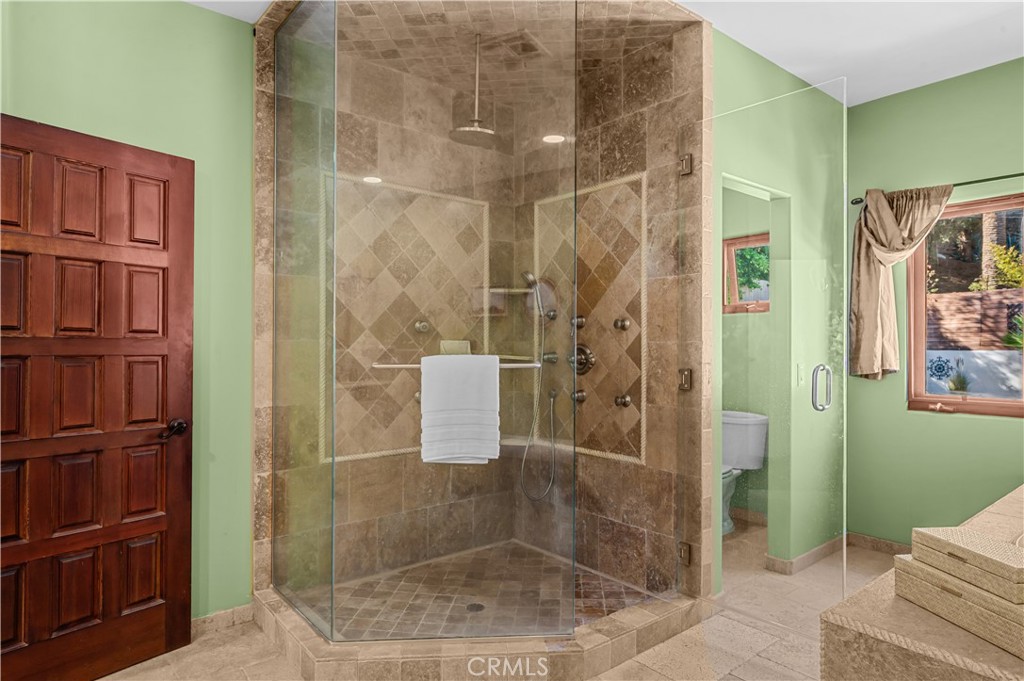 2037 Hill Drive Property Photo 47
