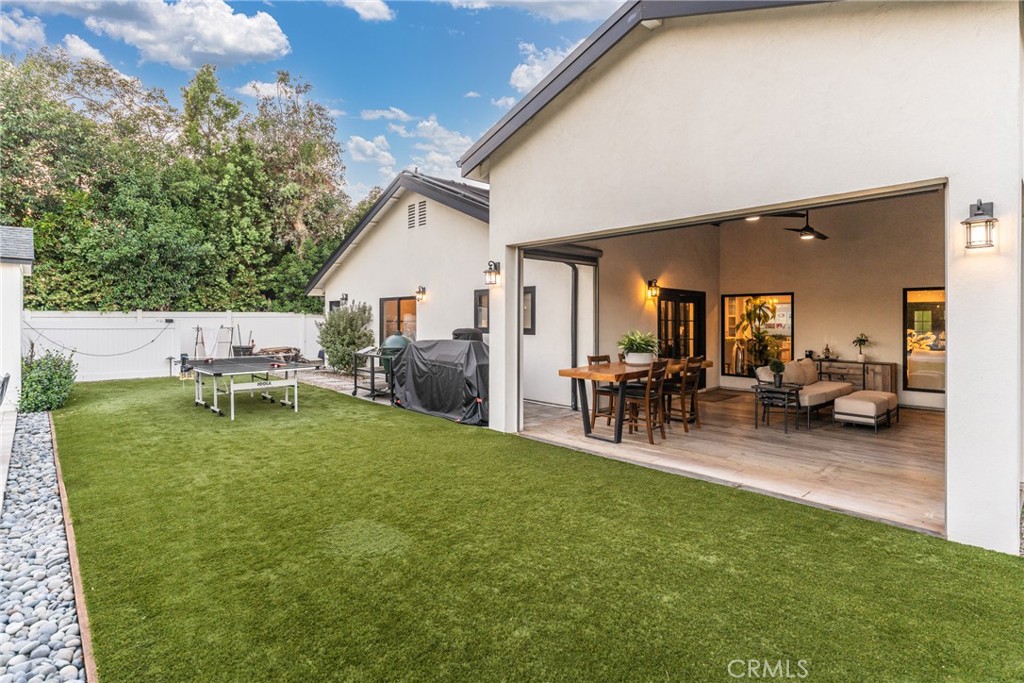 17052 El Cajon Avenue Property Photo 9