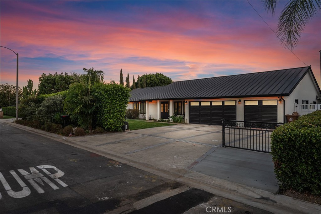 17052 El Cajon Avenue Property Photo 16