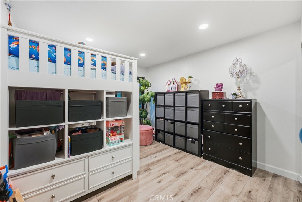 17052 El Cajon Avenue Property Photo 47