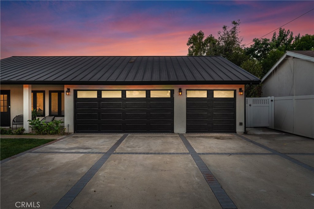 17052 El Cajon Avenue Property Photo 56