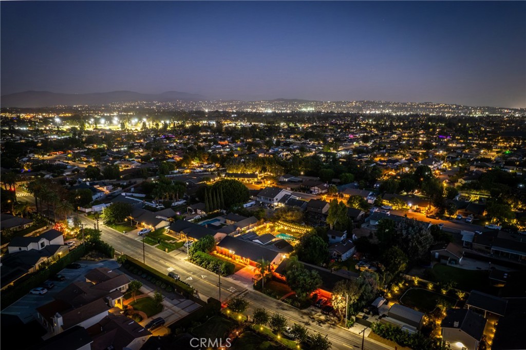 17052 El Cajon Avenue Property Photo 64