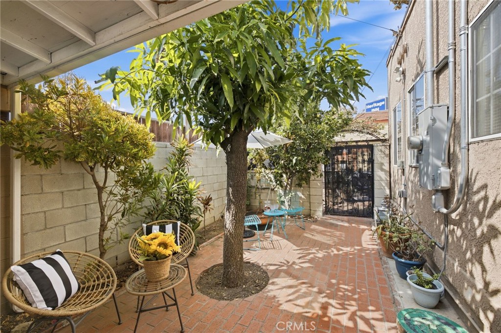 6266 Western Property Photo 28