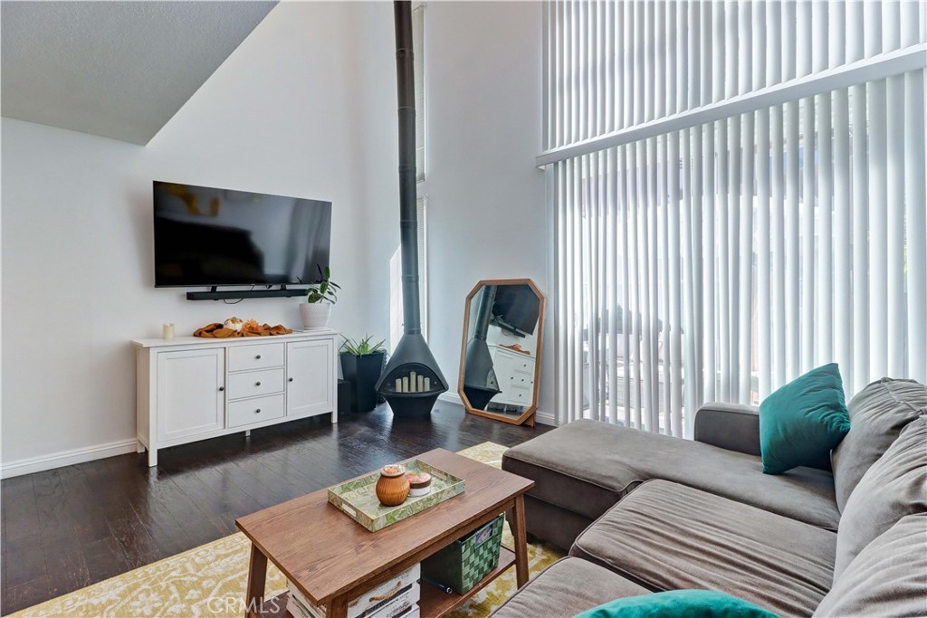 1048 Cabrillo Park Drive A Property Photo 10