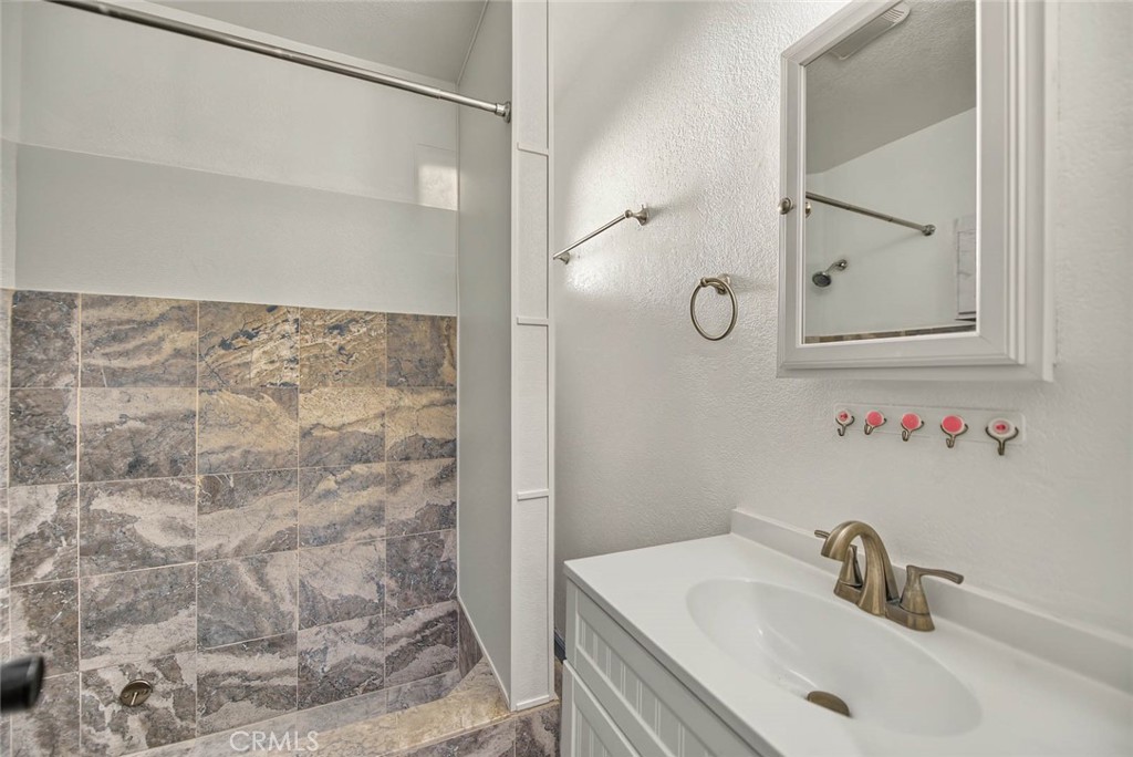 3500 Easy Avenue Property Photo 17