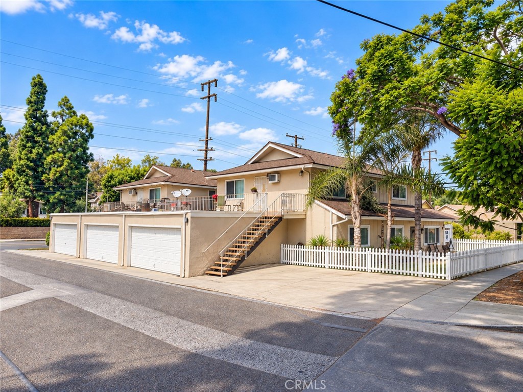 2140 Associated Road Property Photo 2