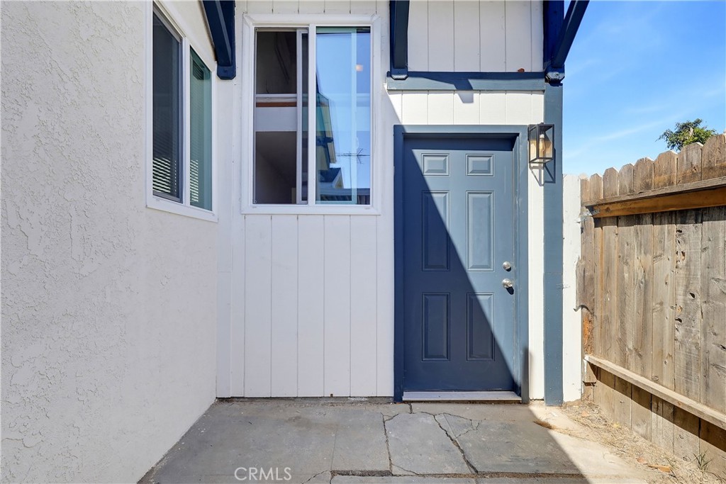 1326 S Cabrillo Property Photo 21