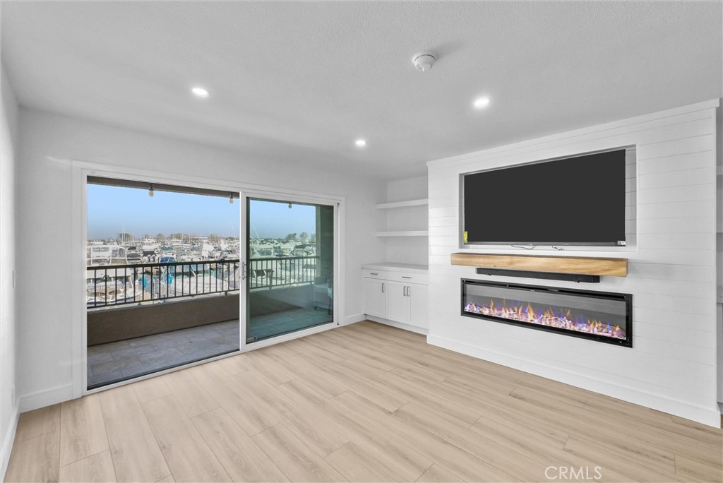 16341 Grenoble Property Photo 9