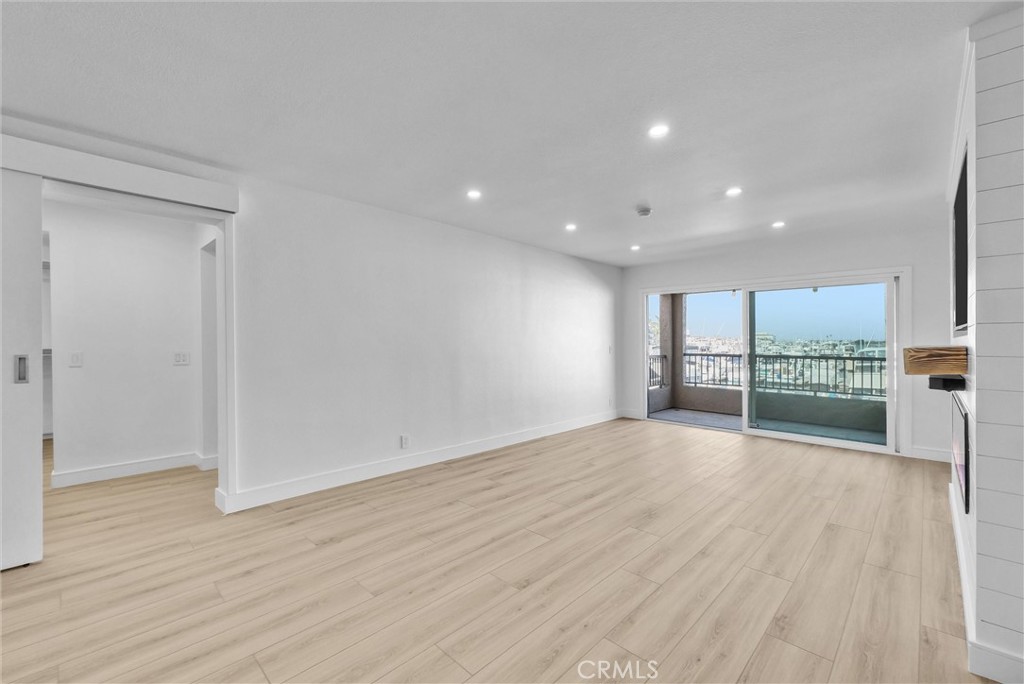 16341 Grenoble Property Photo 15