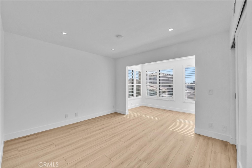 16341 Grenoble Property Photo 25