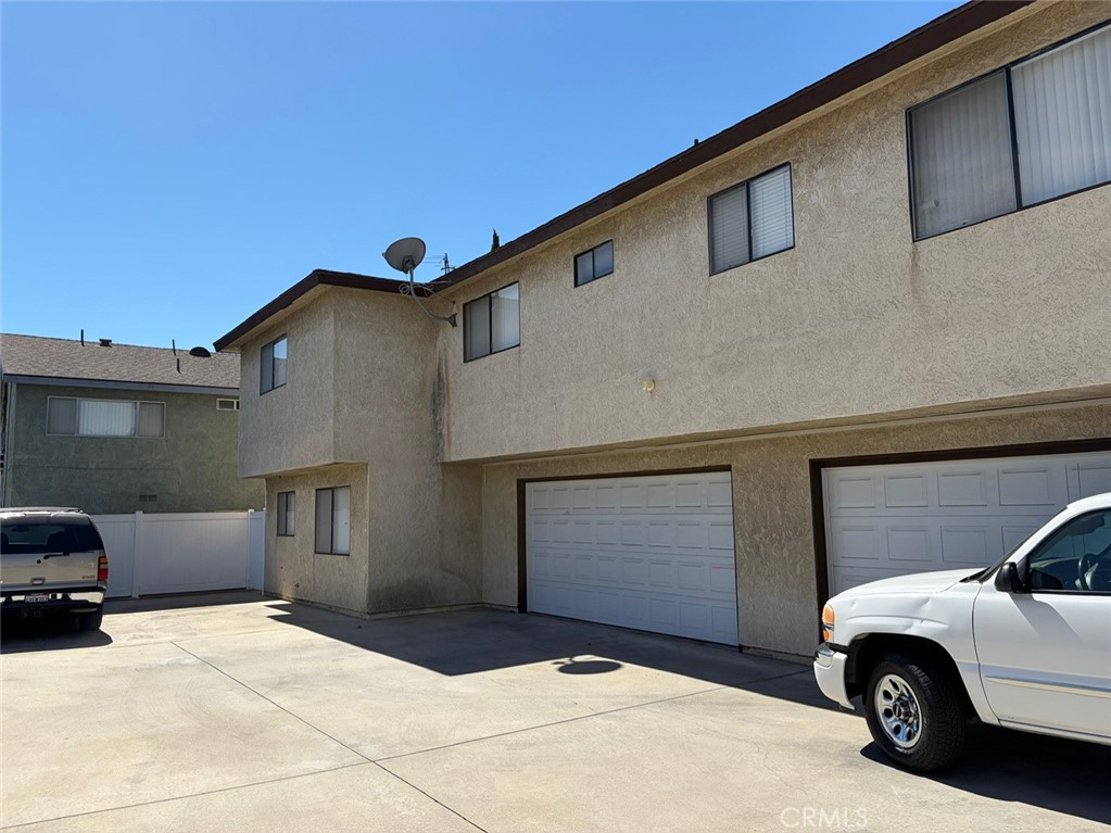 10134 Walnut Street Property Photo 8
