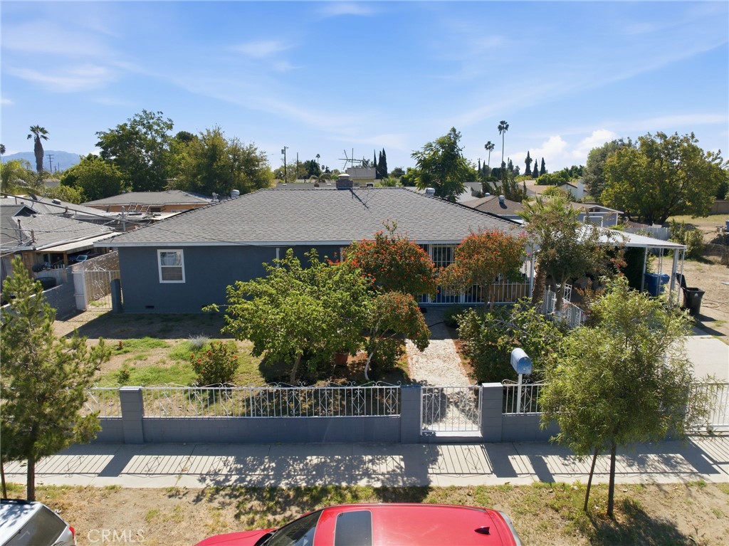 13500 Pierce Property Photo 36