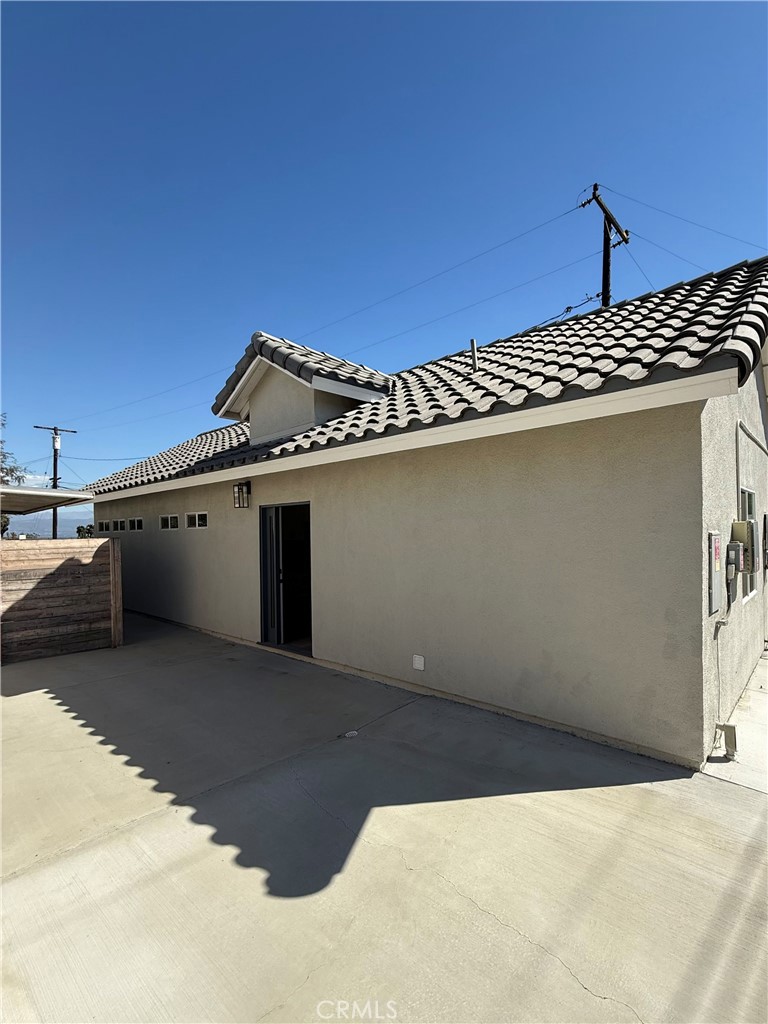 2348 Angelcrest Drive Adu Property Photo 2