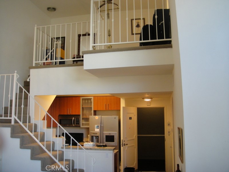 620 S Gramercy Property Photo 5