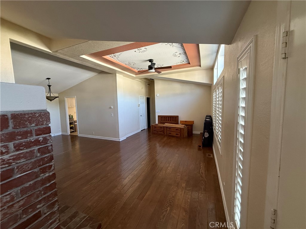 320 N Park Vista Street 116 Property Photo 6