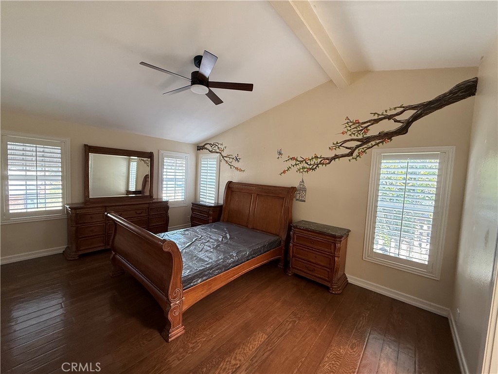 320 N Park Vista Street 116 Property Photo 11