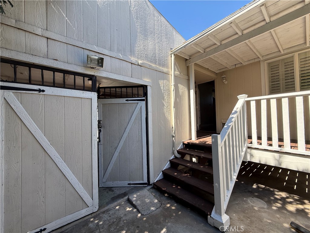 320 N Park Vista Street 116 Property Photo 19