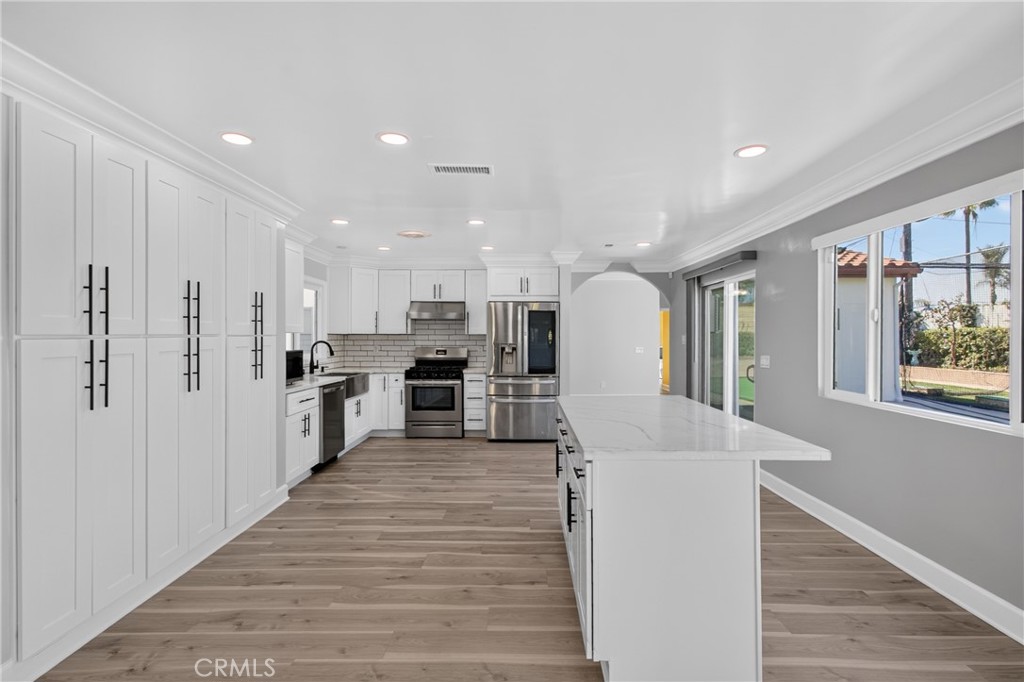 5451 Lockhaven Drive Property Photo 13