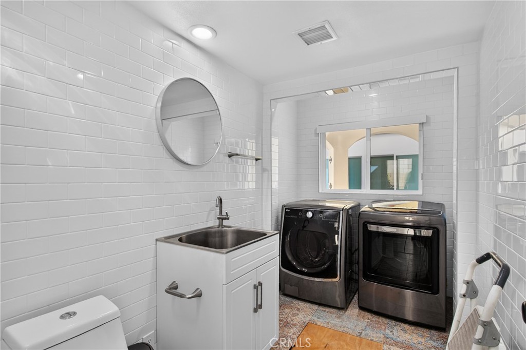 5451 Lockhaven Drive Property Photo 20