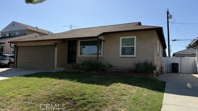4733 Ocana Property Photo 1