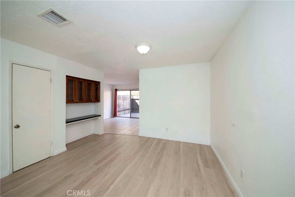 3733 N Harbor 53 Property Photo 4