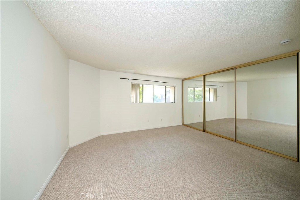 3733 N Harbor 53 Property Photo 10