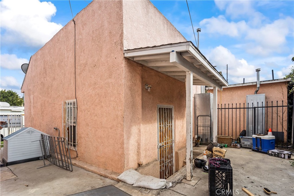 7705 S Vermont Avenue Property Photo 9