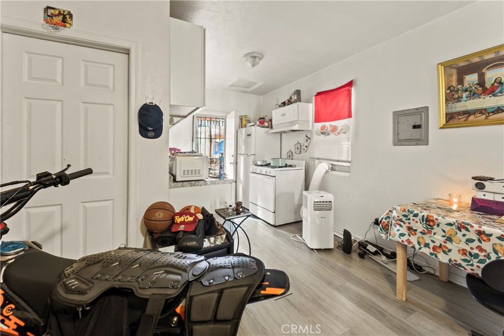 7705 S Vermont Avenue Property Photo 27