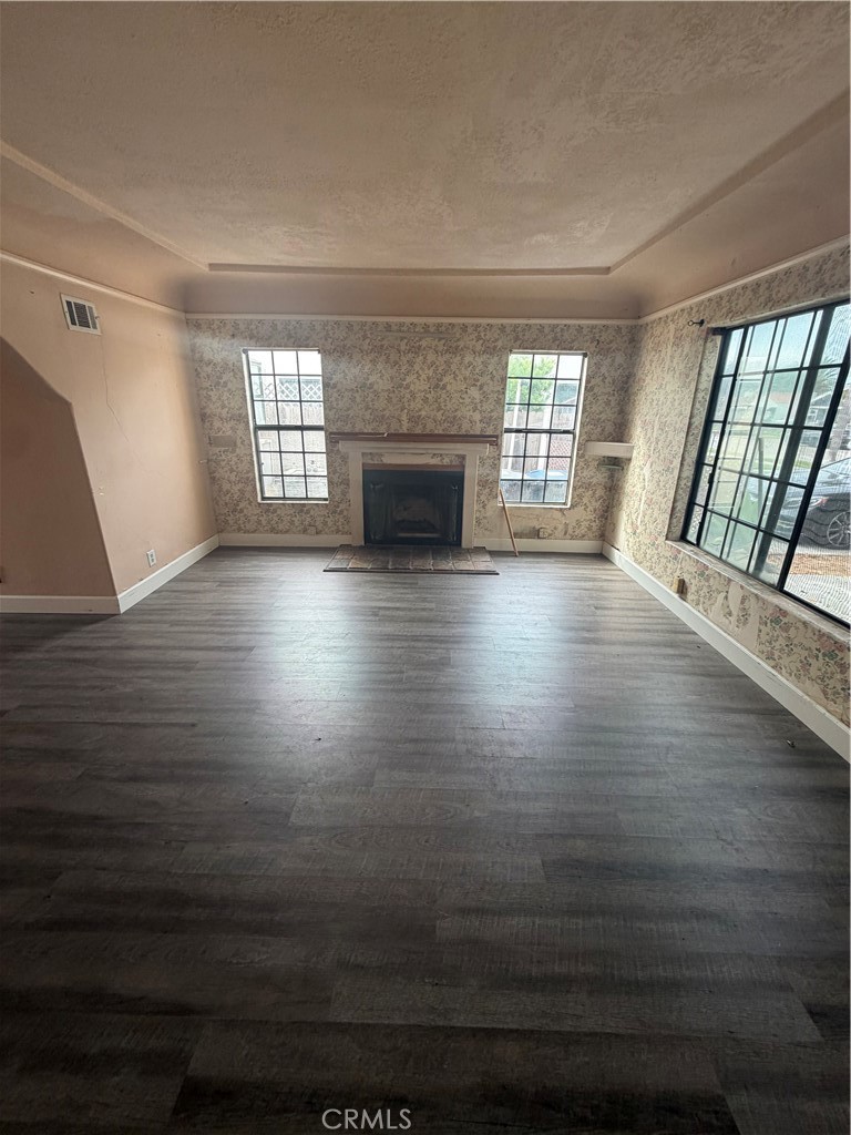 1217 S Van Ness Property Photo 4