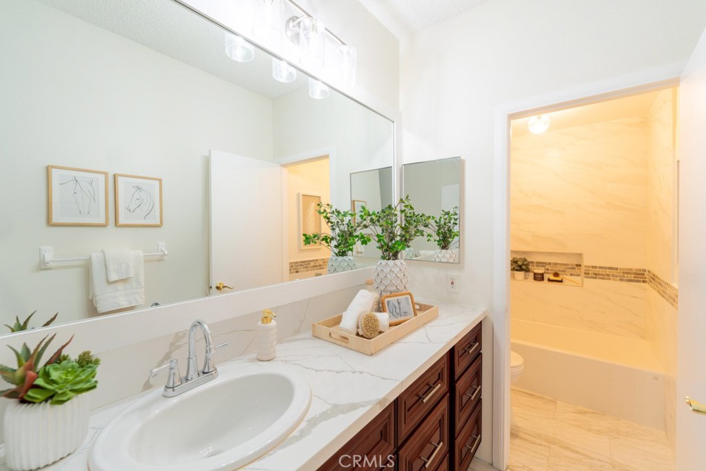 16211 Downey 92 Property Photo 18