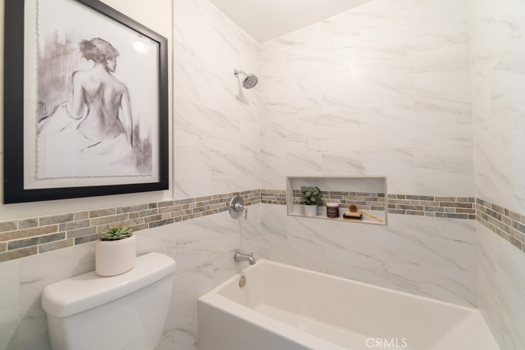16211 Downey 92 Property Photo 19