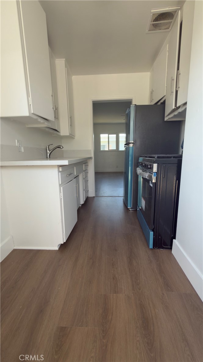622 N Olive B Property Photo 1