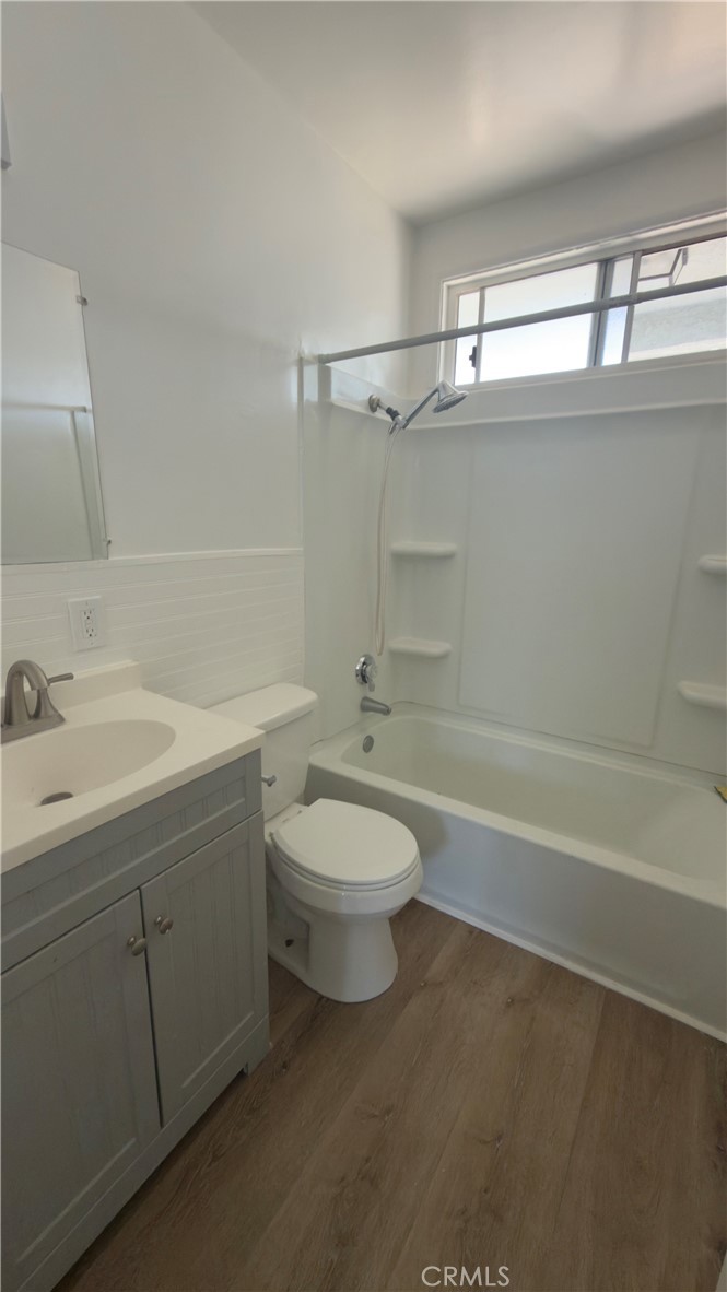 616 N Olive A Property Photo 3