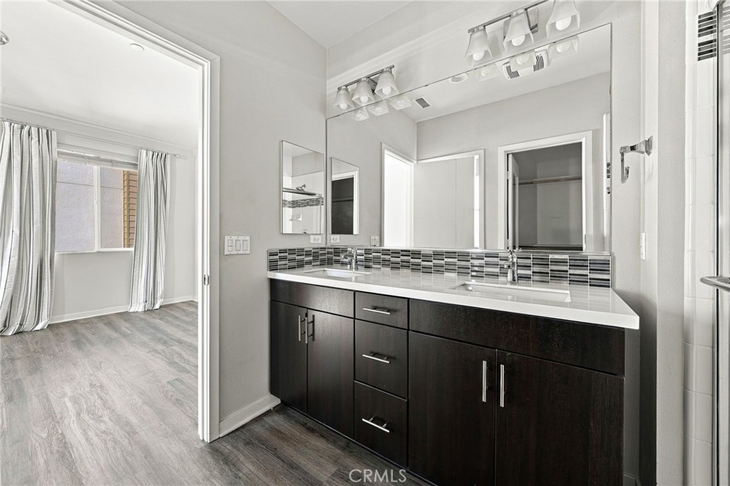 797 Leeward Property Photo 16