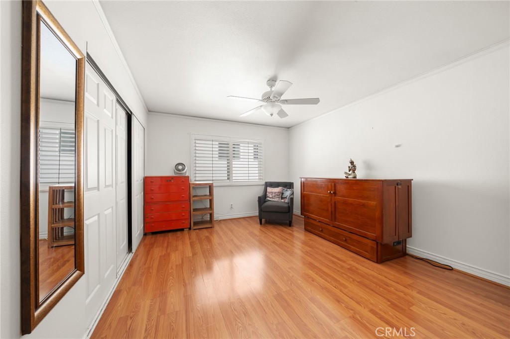 955 E. 3rd Street 203 Property Photo 8