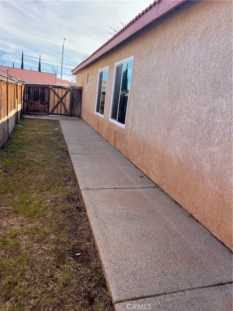 10966 Willow Property Photo 30