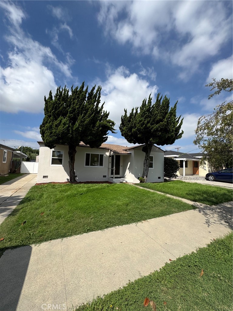 2067 Delta Property Photo 1