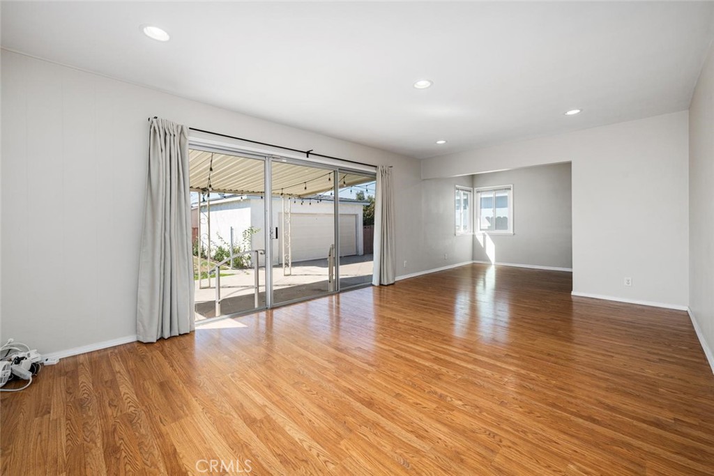 7889 La Casa Way Property Photo 12