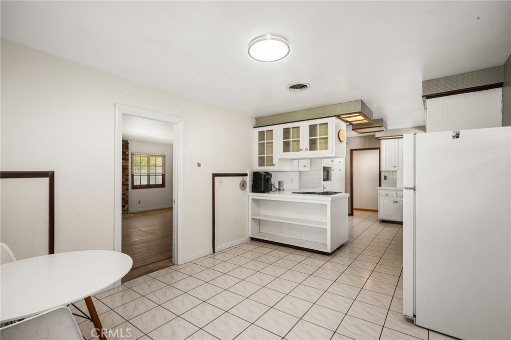 3101 Maricopa Property Photo 10