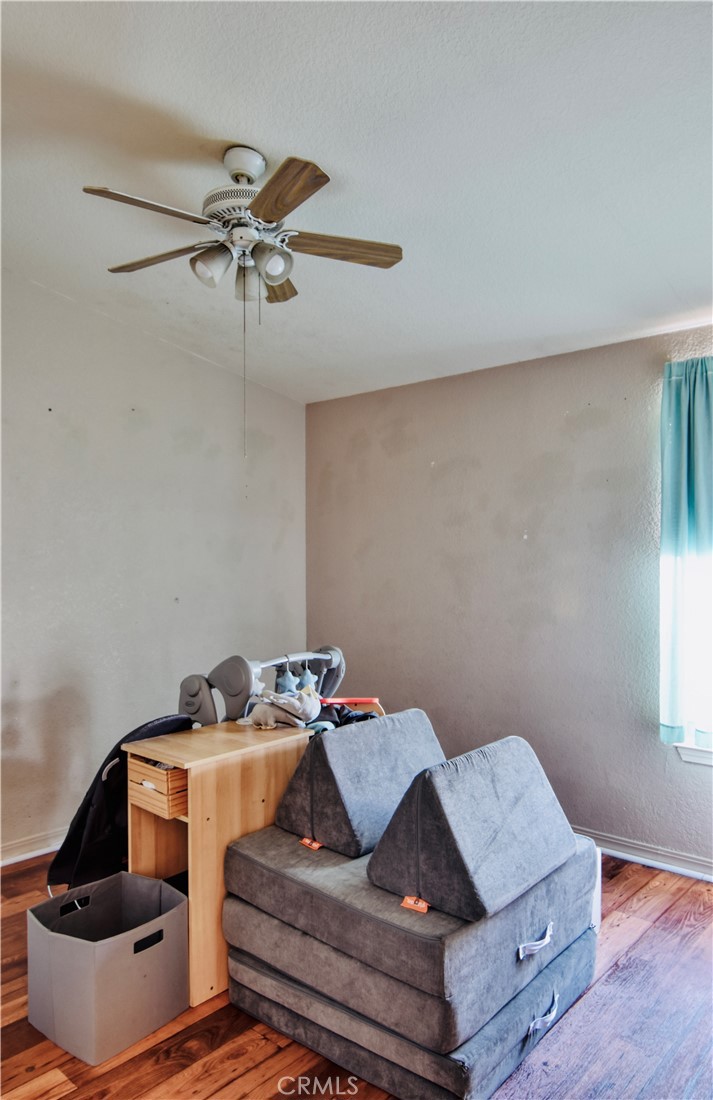 21851 Newland Street 292 Property Photo 10