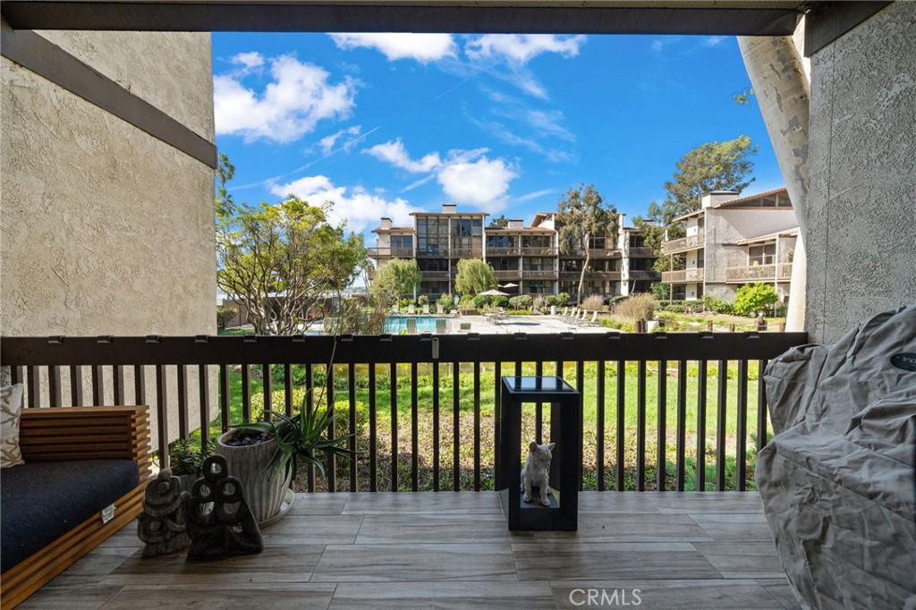 7139 Marina Pacifica Drive S Key 8 Property Photo 22