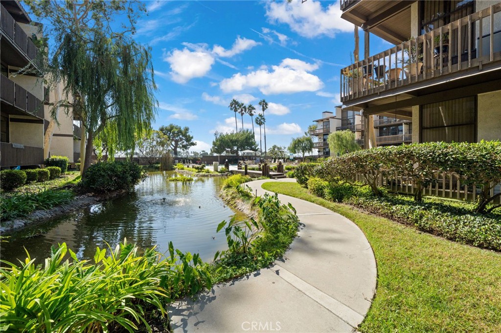 7139 Marina Pacifica Drive S Key 8 Property Photo 24