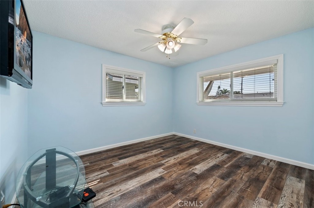 1225 E Balsam Property Photo 22