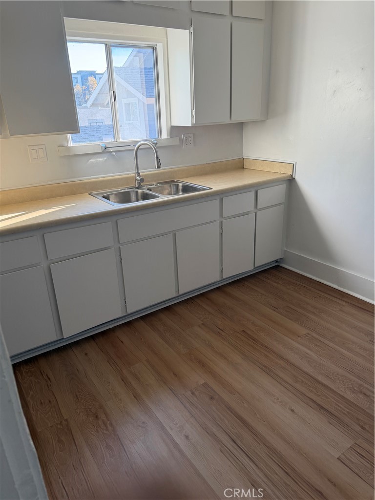 521 N Pomona 6 Property Photo 4