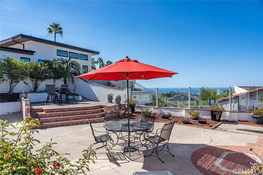 33821 Calle Conejo Property Photo 2