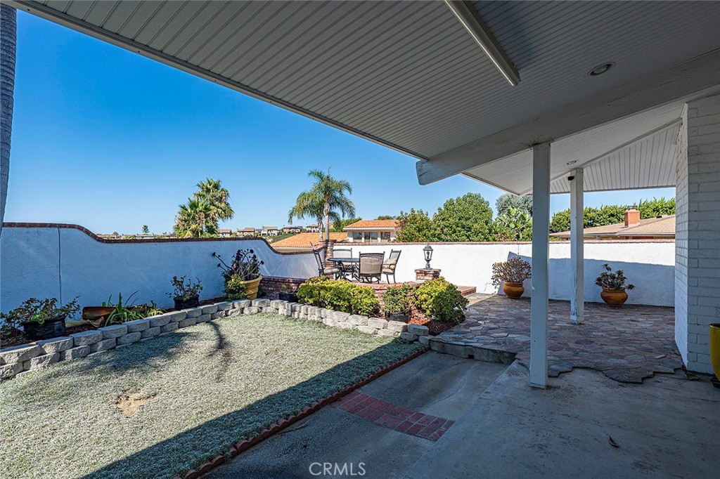 33821 Calle Conejo Property Photo 28