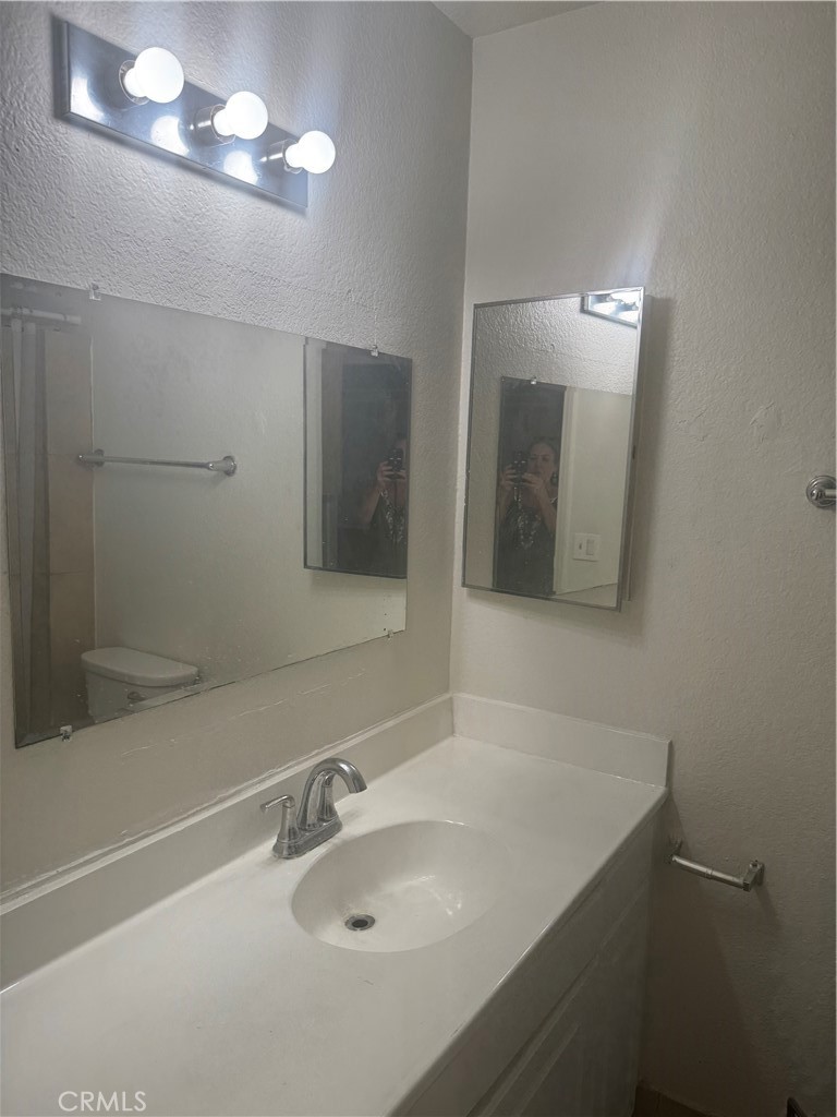 1015 N N Parton C Property Photo 7