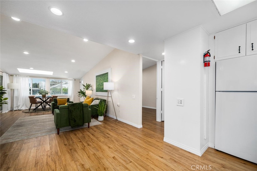 1312 Golden Rain Road 67i Property Photo 14