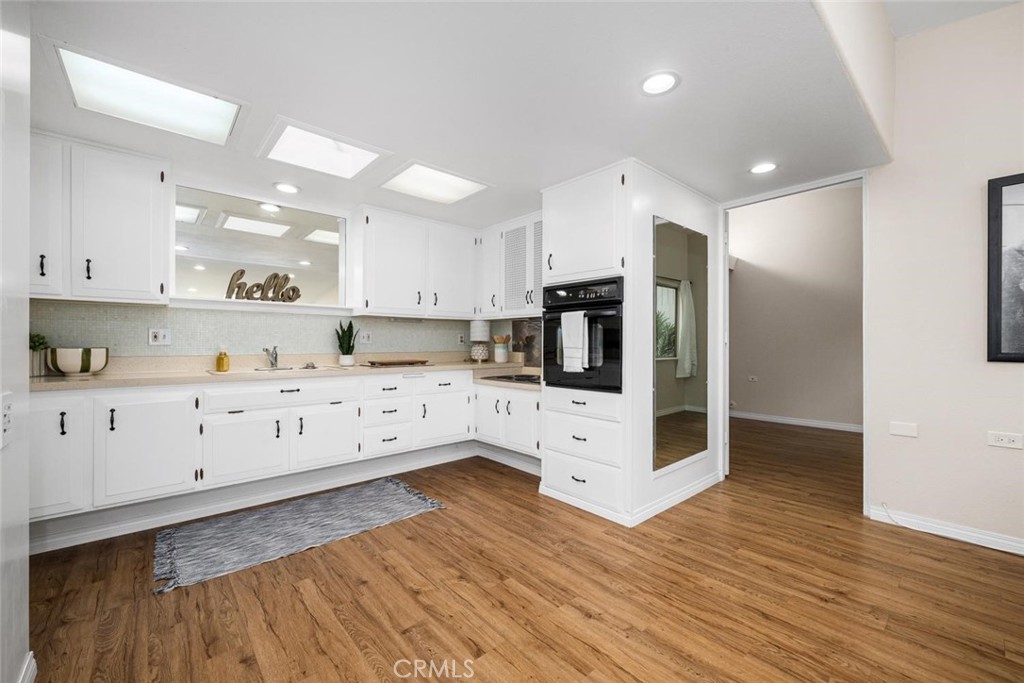1312 Golden Rain Road 67i Property Photo 15