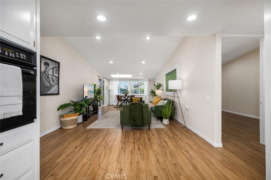 1312 Golden Rain Road 67i Property Photo 17